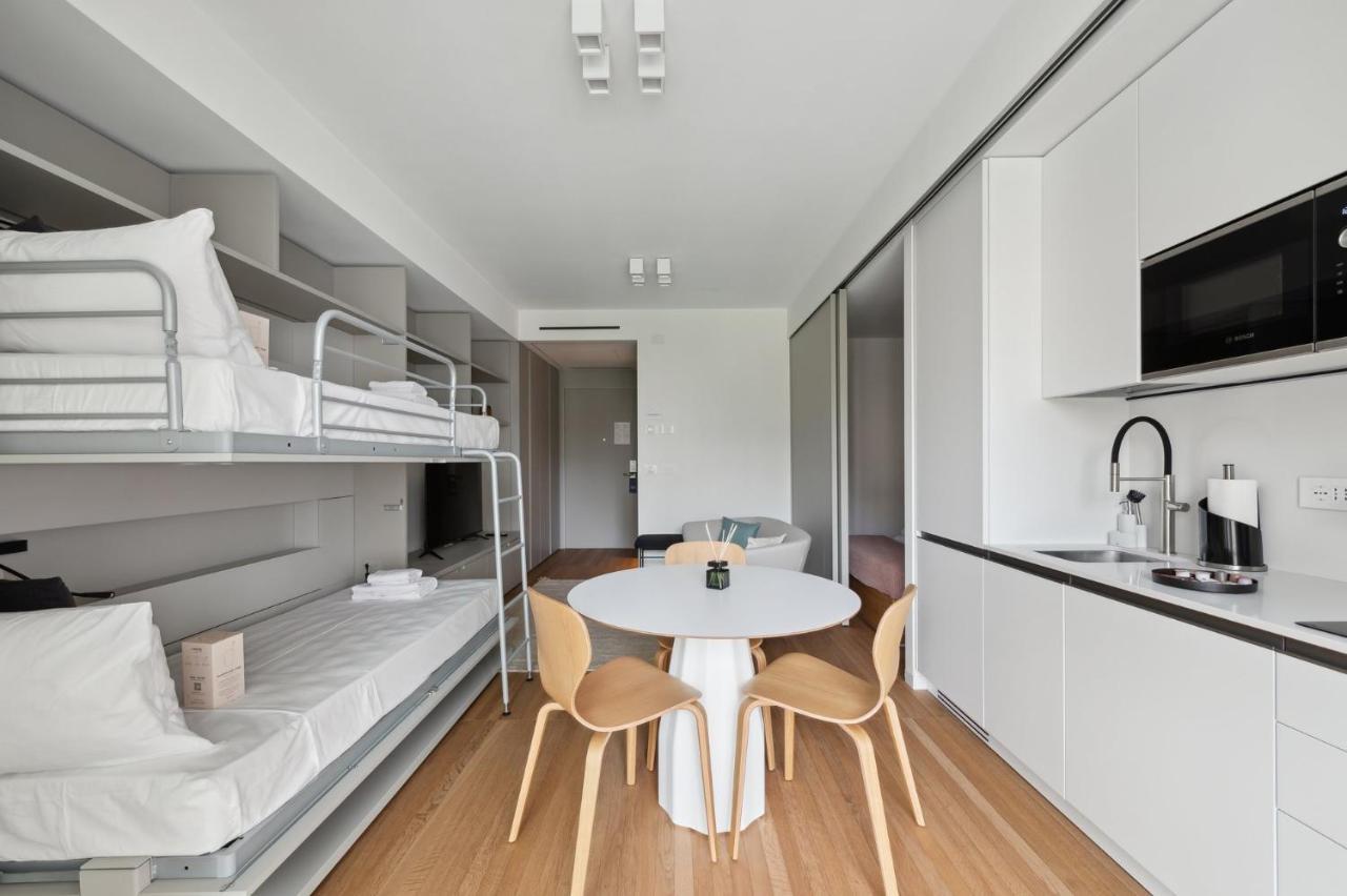 Limehome Milan Via Stresa エクステリア 写真