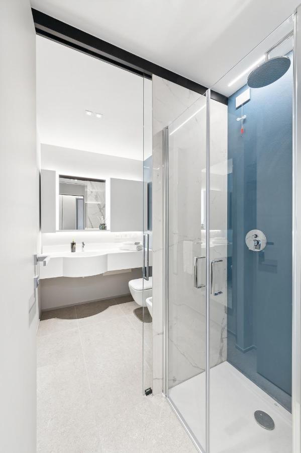Limehome Milan Via Stresa エクステリア 写真